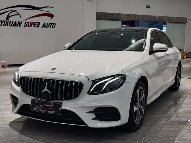 MERCEDES-BENZ E CLASS