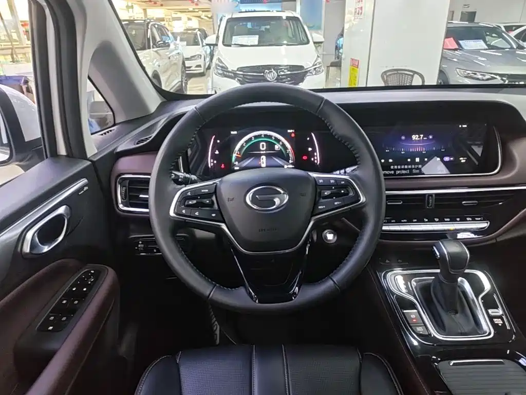 GAC Motor Trumpchi M6 — миниатюра 11