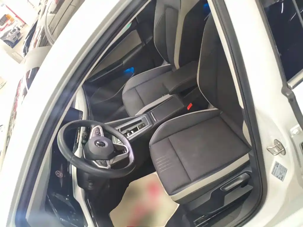 Volkswagen Golf — миниатюра 15
