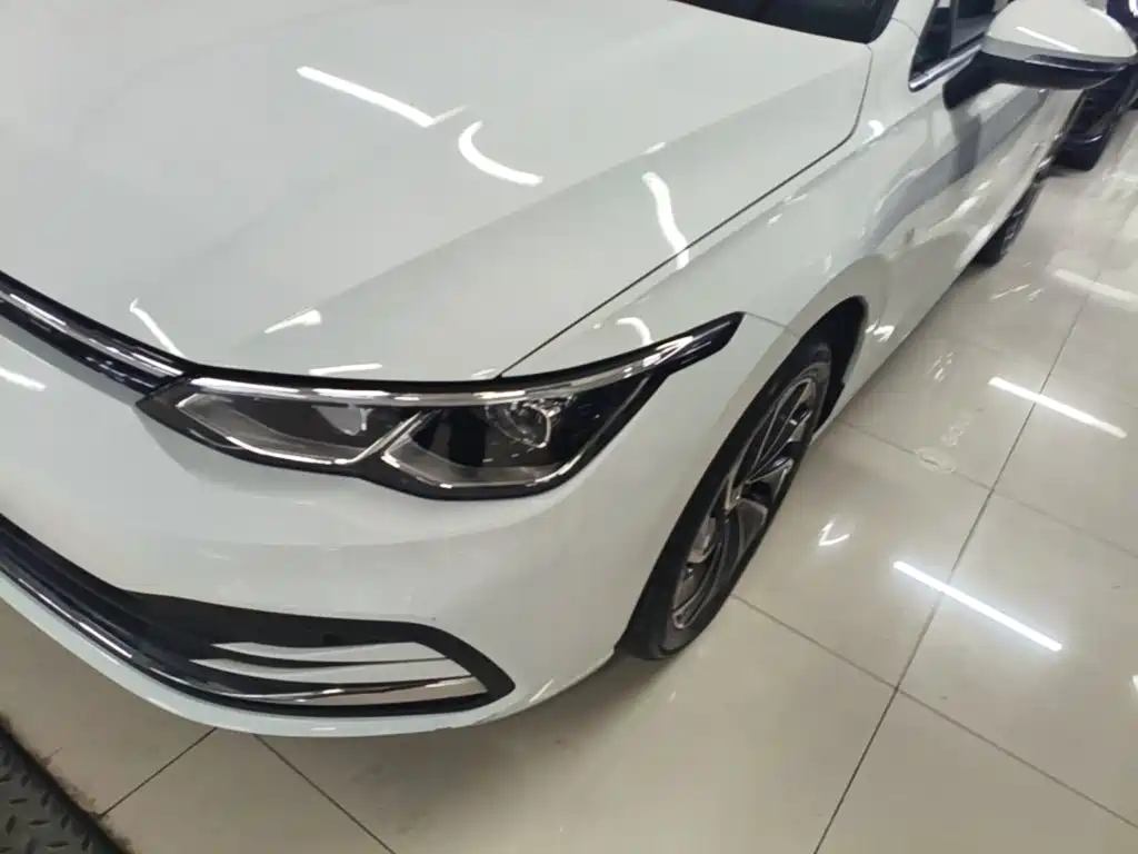 Volkswagen Golf — миниатюра 24