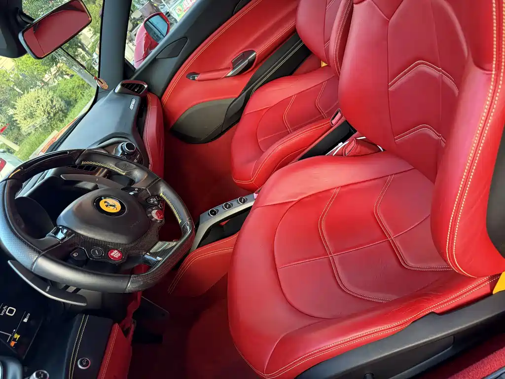 Ferrari 488 — миниатюра 4