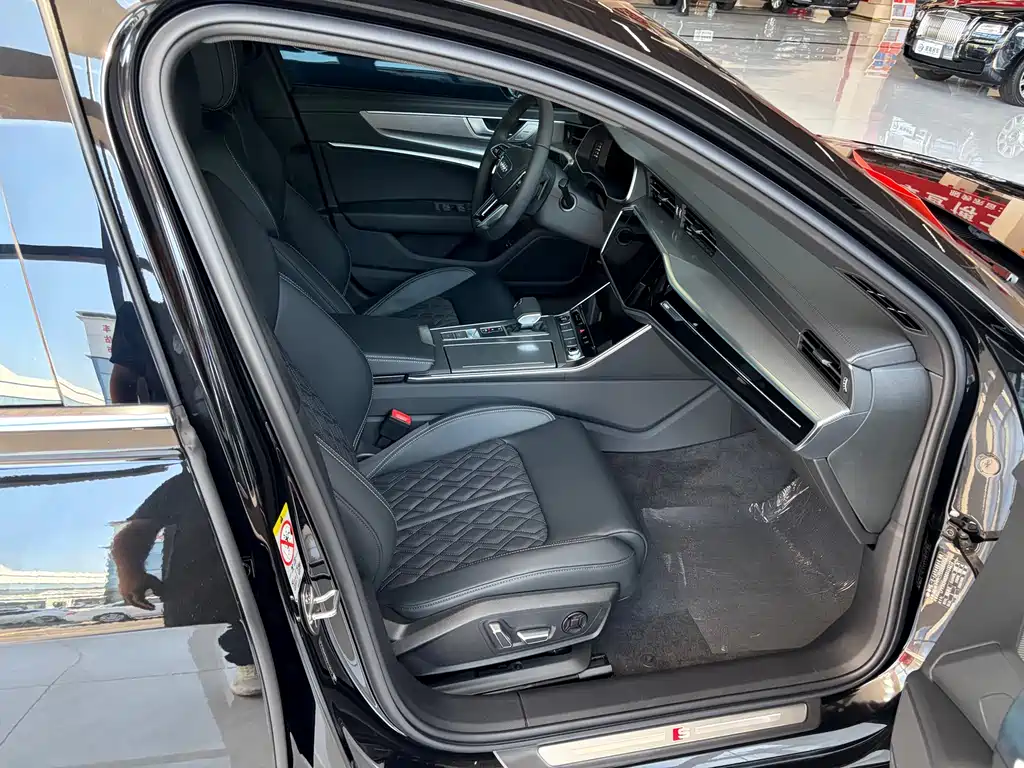 Audi A6L — миниатюра 11