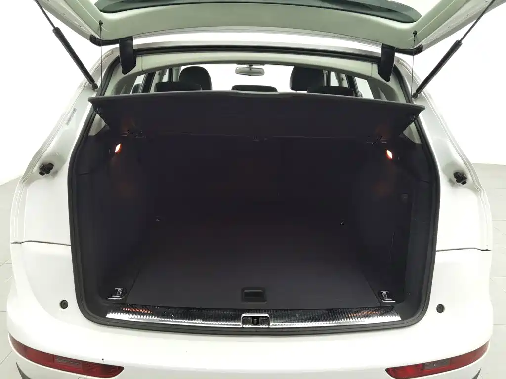 Audi Q5 — миниатюра 16