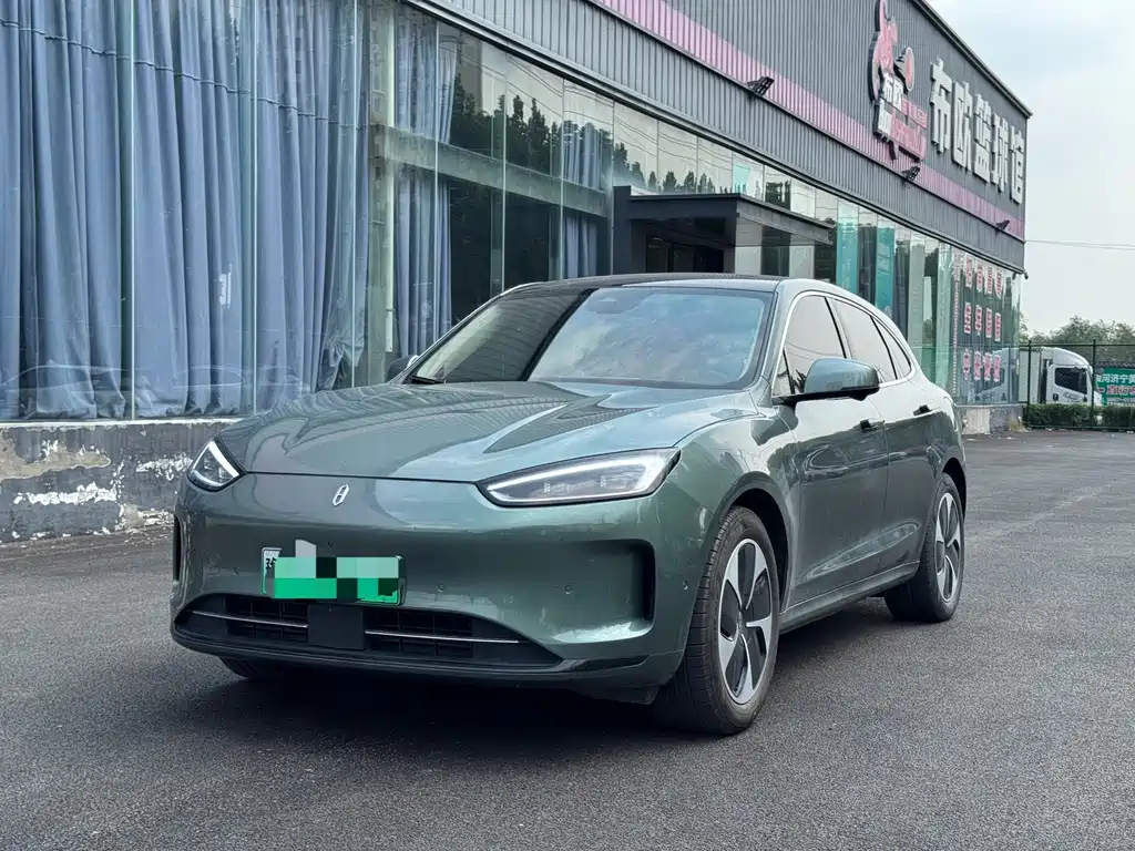 AITO AITO M5 — миниатюра 2