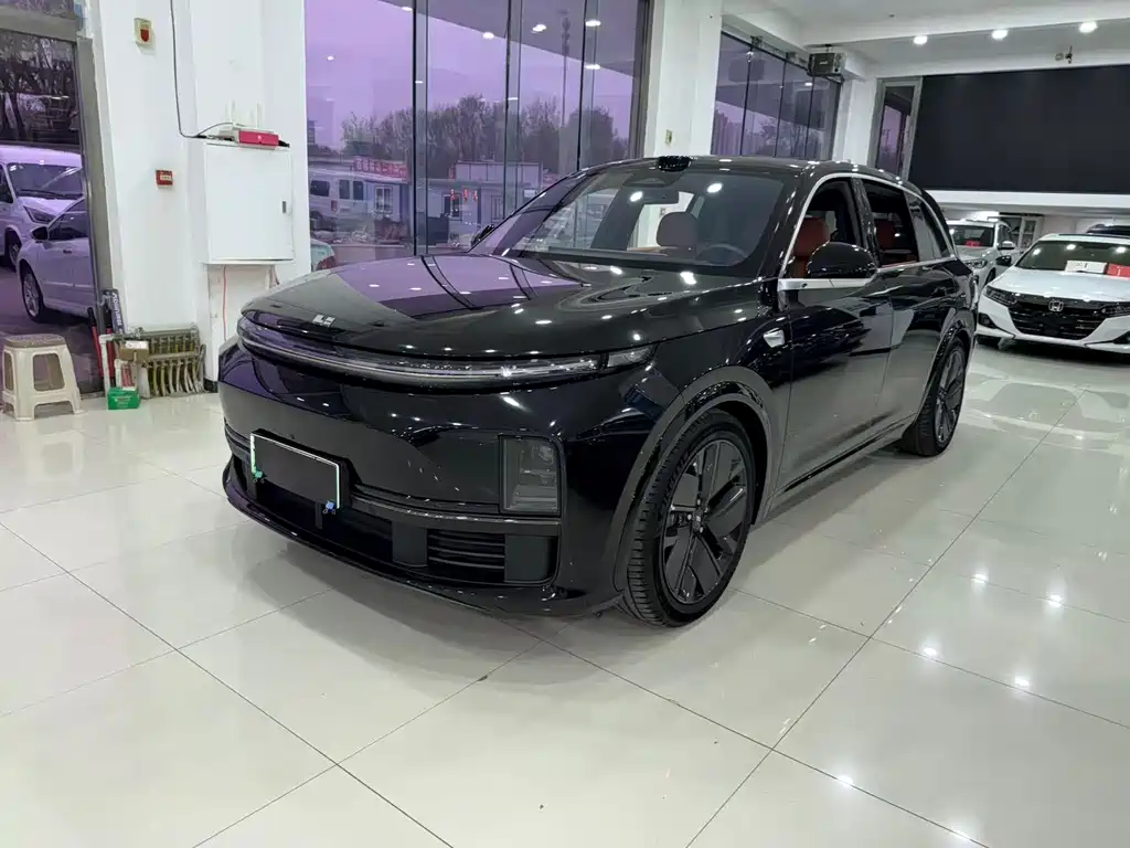 Li Auto Li L7 2025