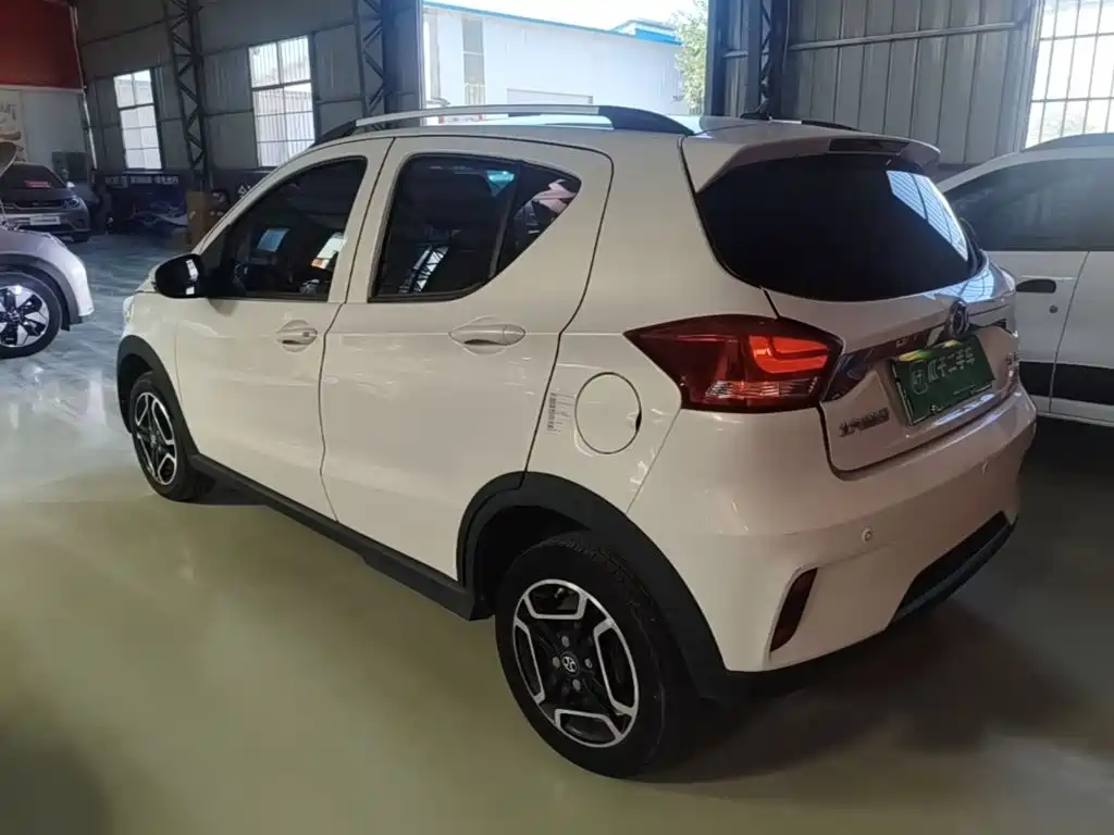 BAIC New Energy EC3 — миниатюра 5