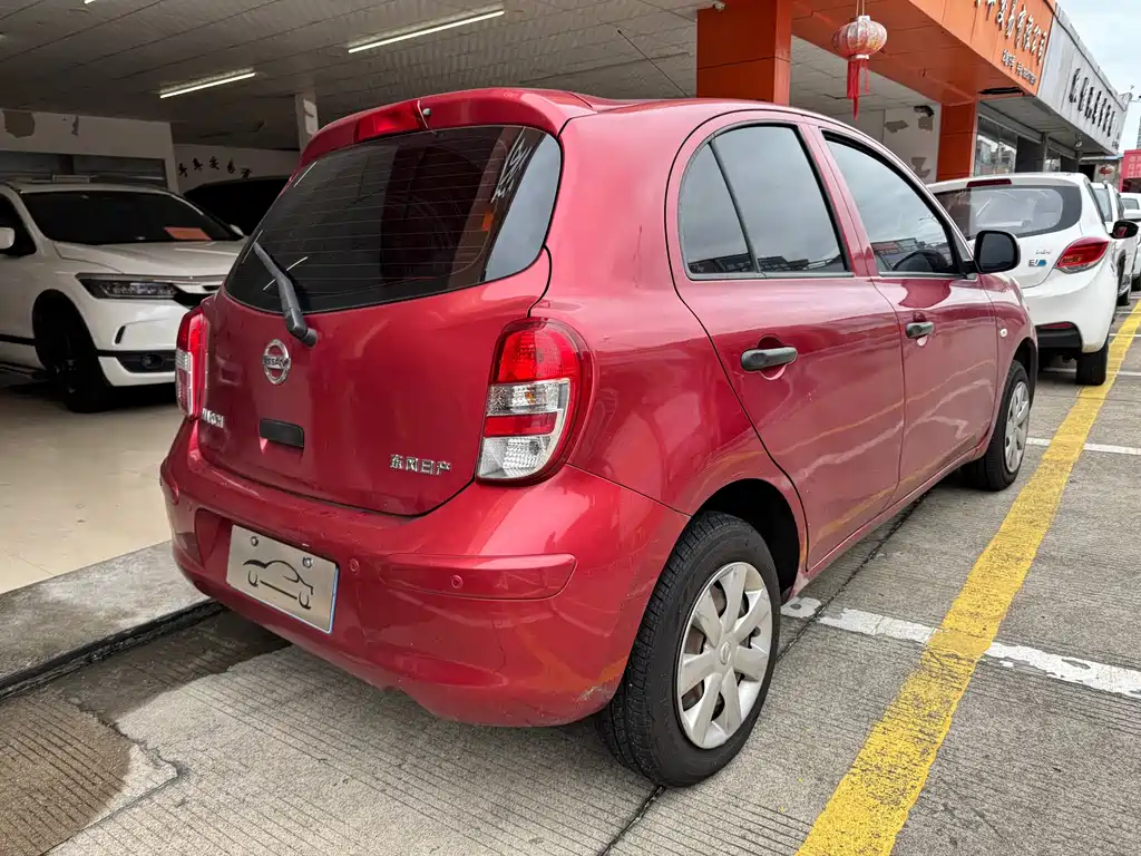 Nissan March — миниатюра 12