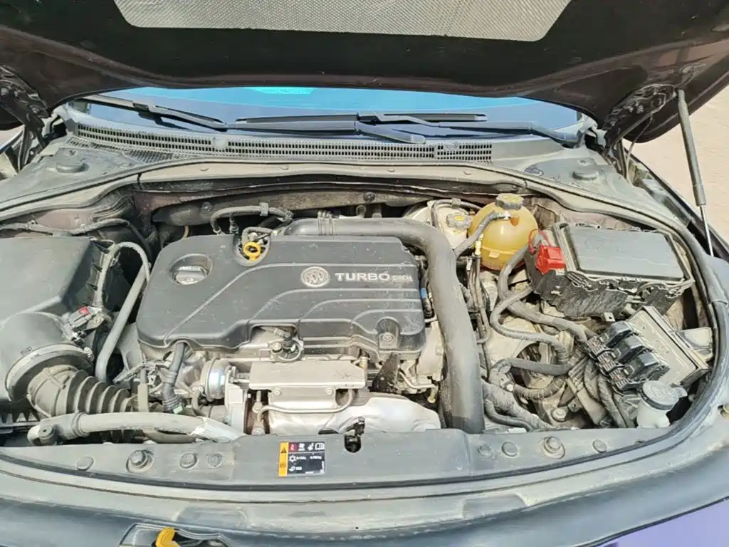 Buick LaCrosse — миниатюра 20