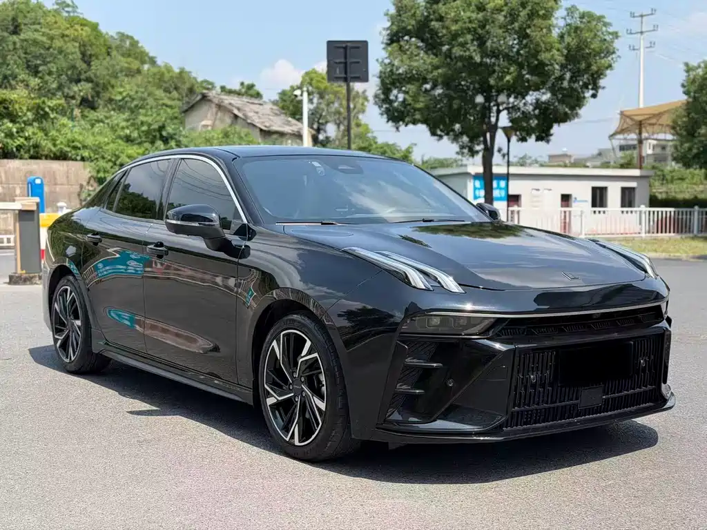 Lynk & Co 03 — миниатюра 3