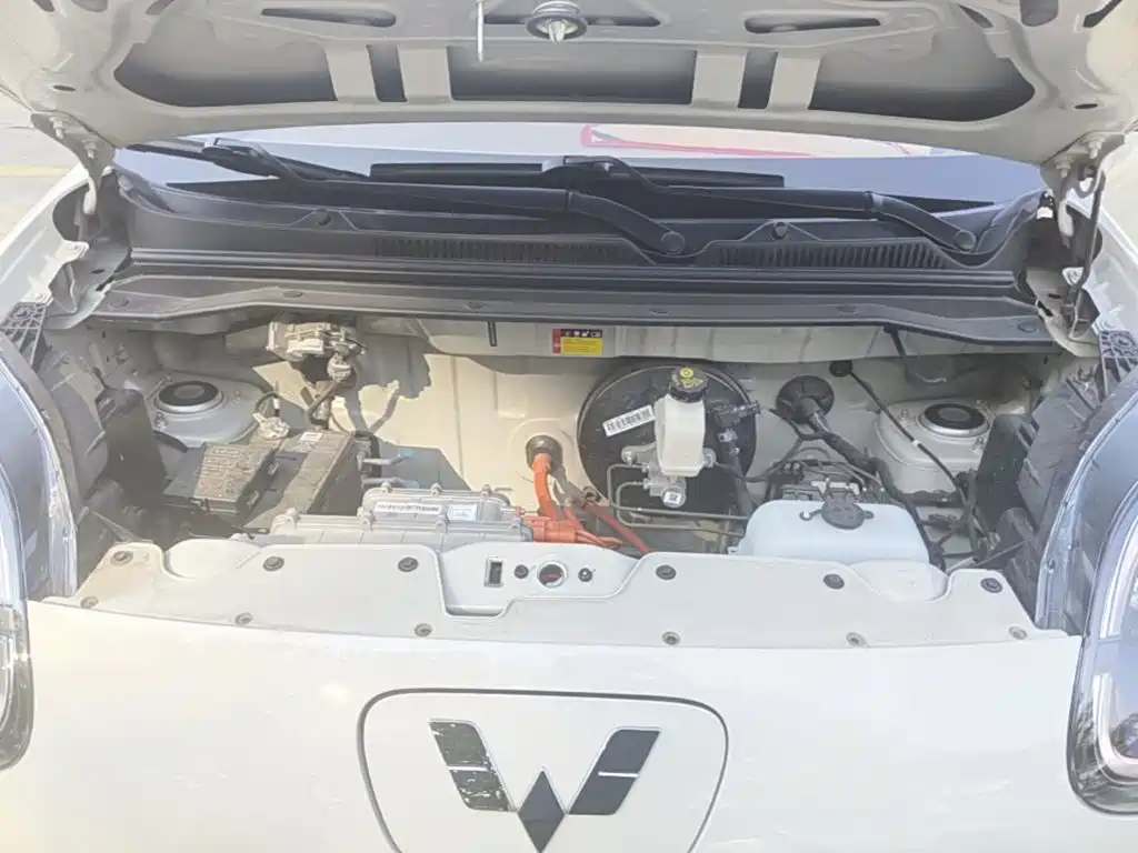 Wuling MINIEV — миниатюра 20