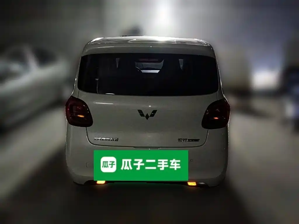 Wuling MINIEV — миниатюра 3