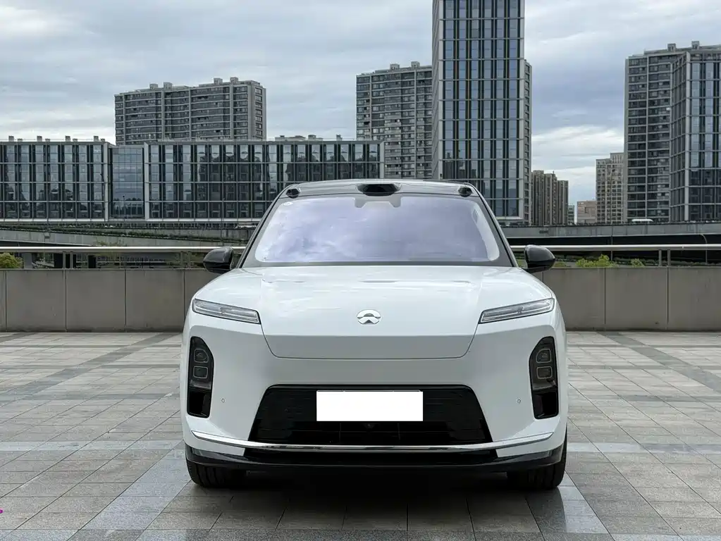 NIO ES8 2026 мест Executive Luxury