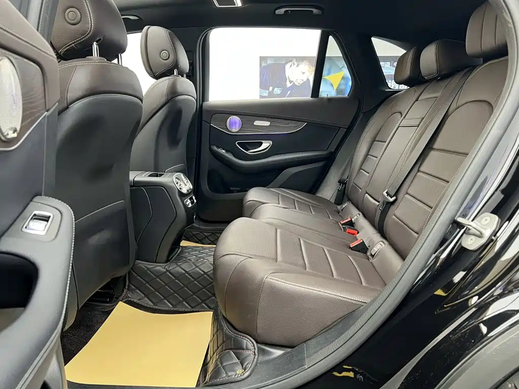 Mercedes-Benz GLC — миниатюра 33