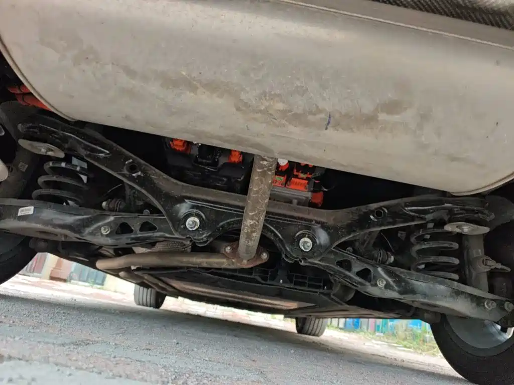 Roewe M7 DMH — миниатюра 23