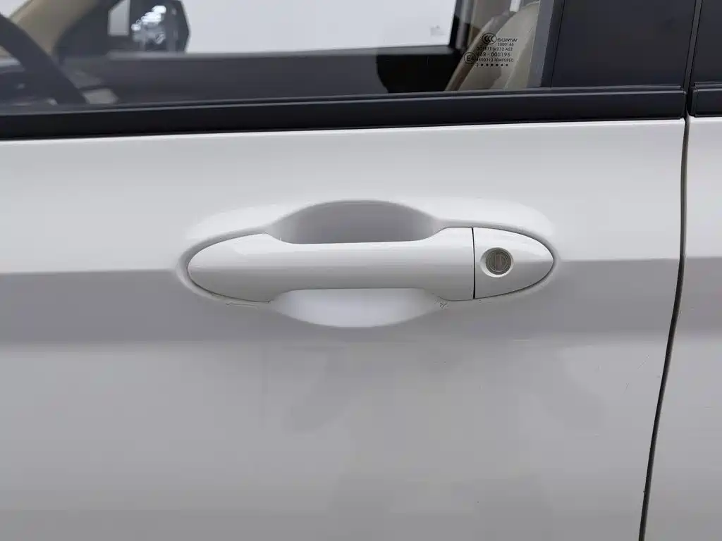Wuling Hongguang — миниатюра 18