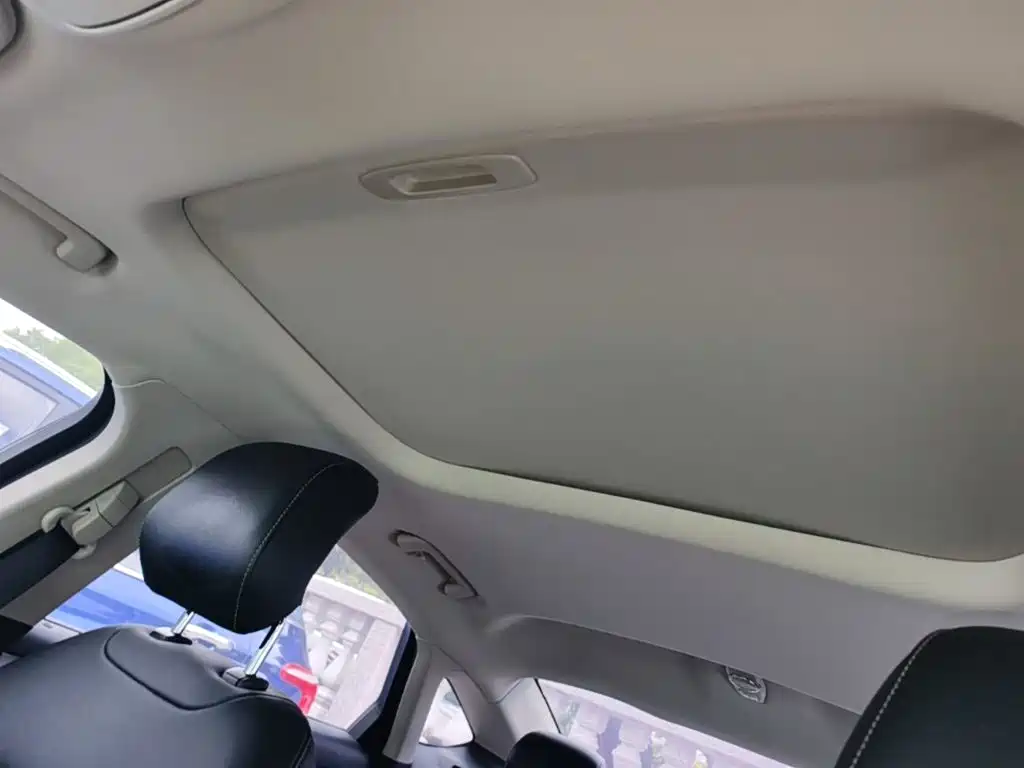 Ford Mondeo — миниатюра 18
