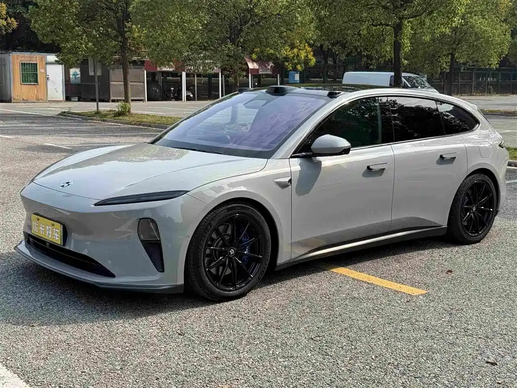 NIO ET5T — миниатюра 2