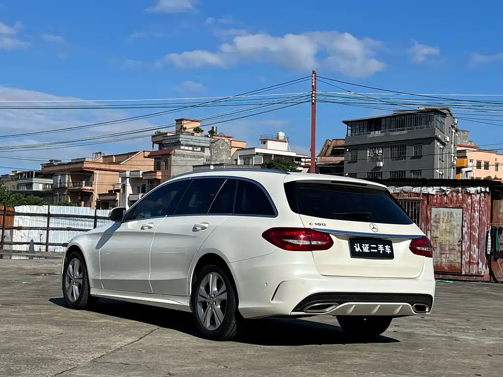 MERCEDES-BENZ C CLASS