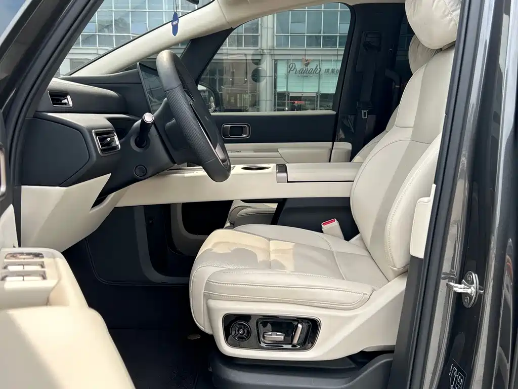 Li Auto Li MEGA — миниатюра 9