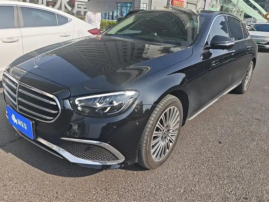 Mercedes-Benz E-Class 2023