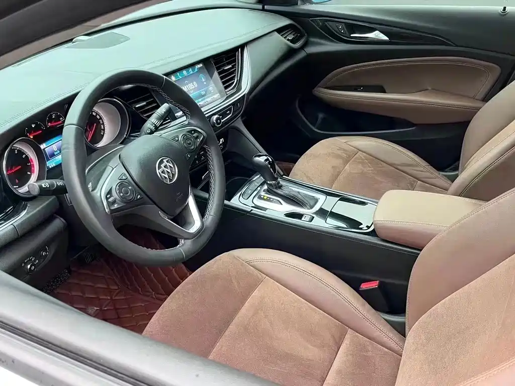 Buick Regal — миниатюра 4