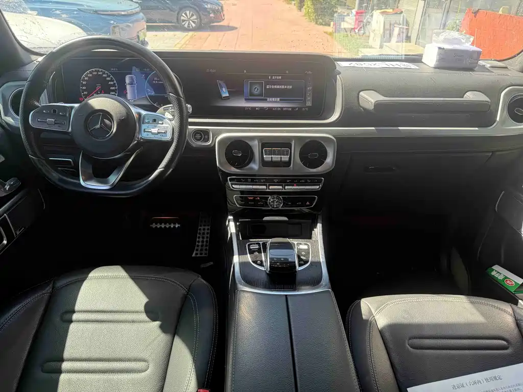 Mercedes-Benz G-Class — миниатюра 6