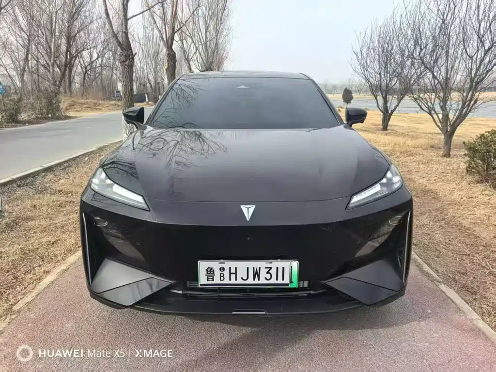 Changan Deepal DARK BLUE S07