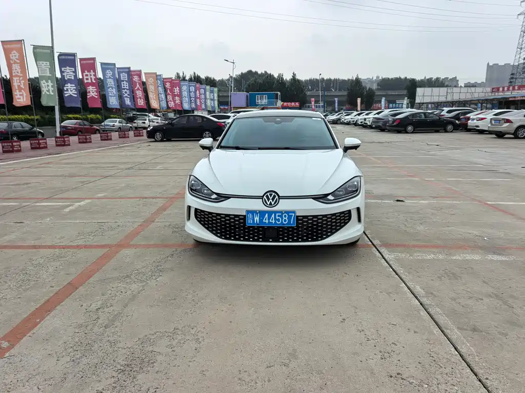 Volkswagen Lamando — миниатюра 2