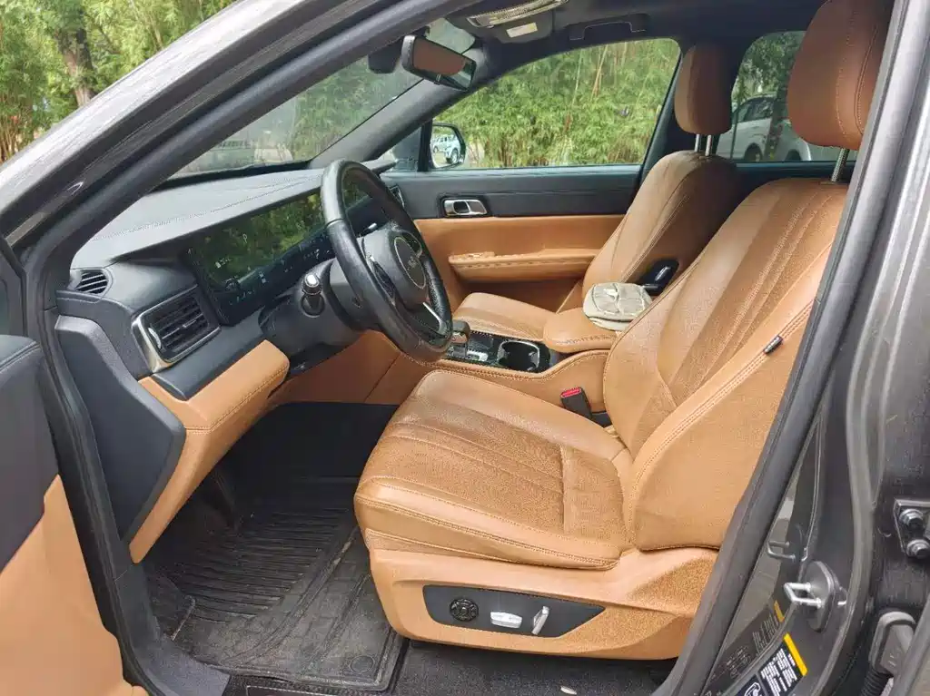 Li Auto Li ONE — миниатюра 8