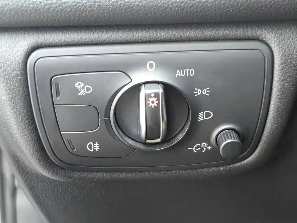Audi A6L — миниатюра 21