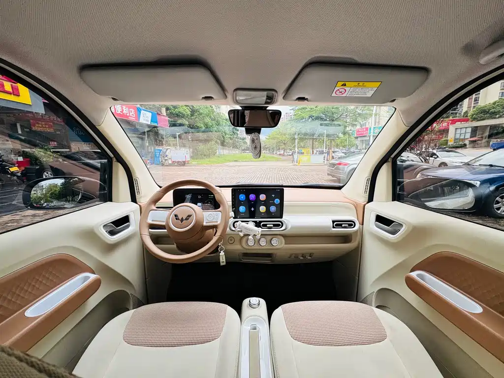 Wuling MINIEV — миниатюра 5