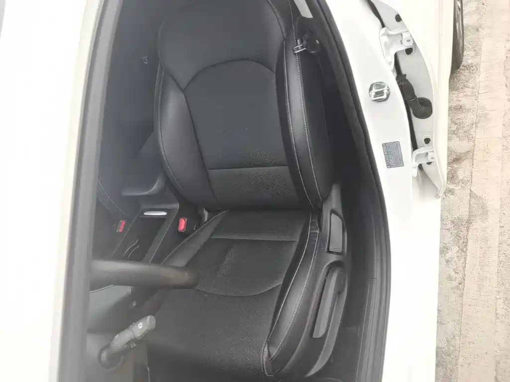 Kia K3 — миниатюра 15