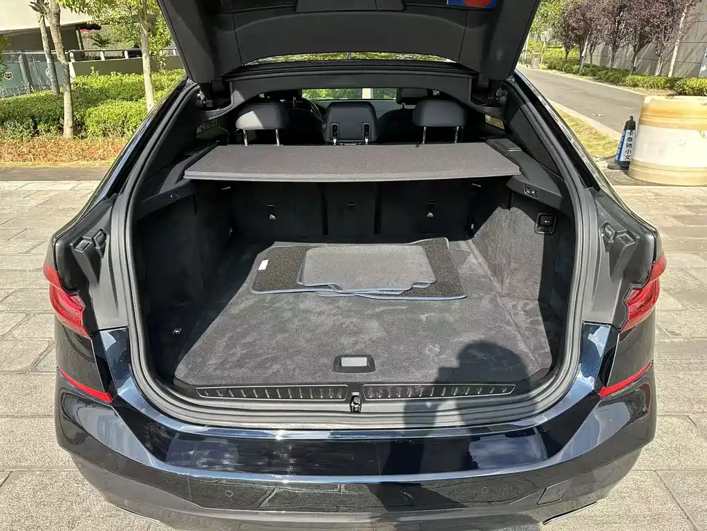 BMW 6 Series GT — миниатюра 41