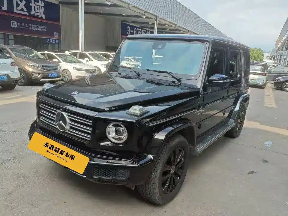 Mercedes-Benz G-Class G 500