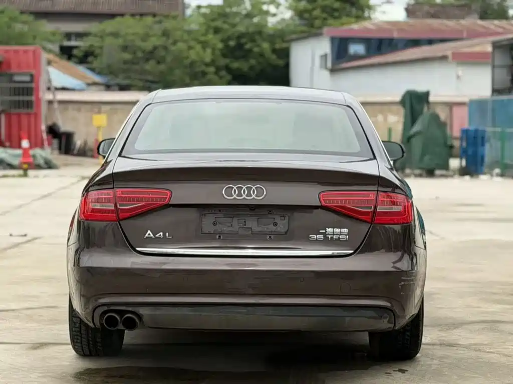 Audi A4L — миниатюра 8