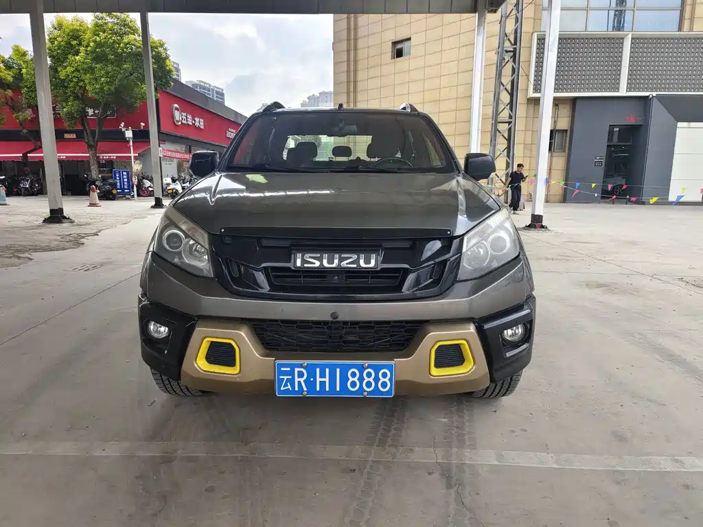 Isuzu D-MAX — миниатюра 2