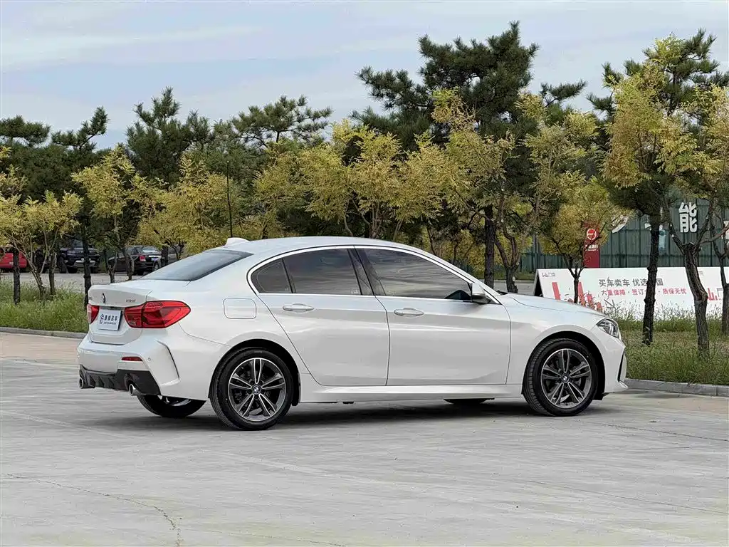 BMW 1 Series — миниатюра 20