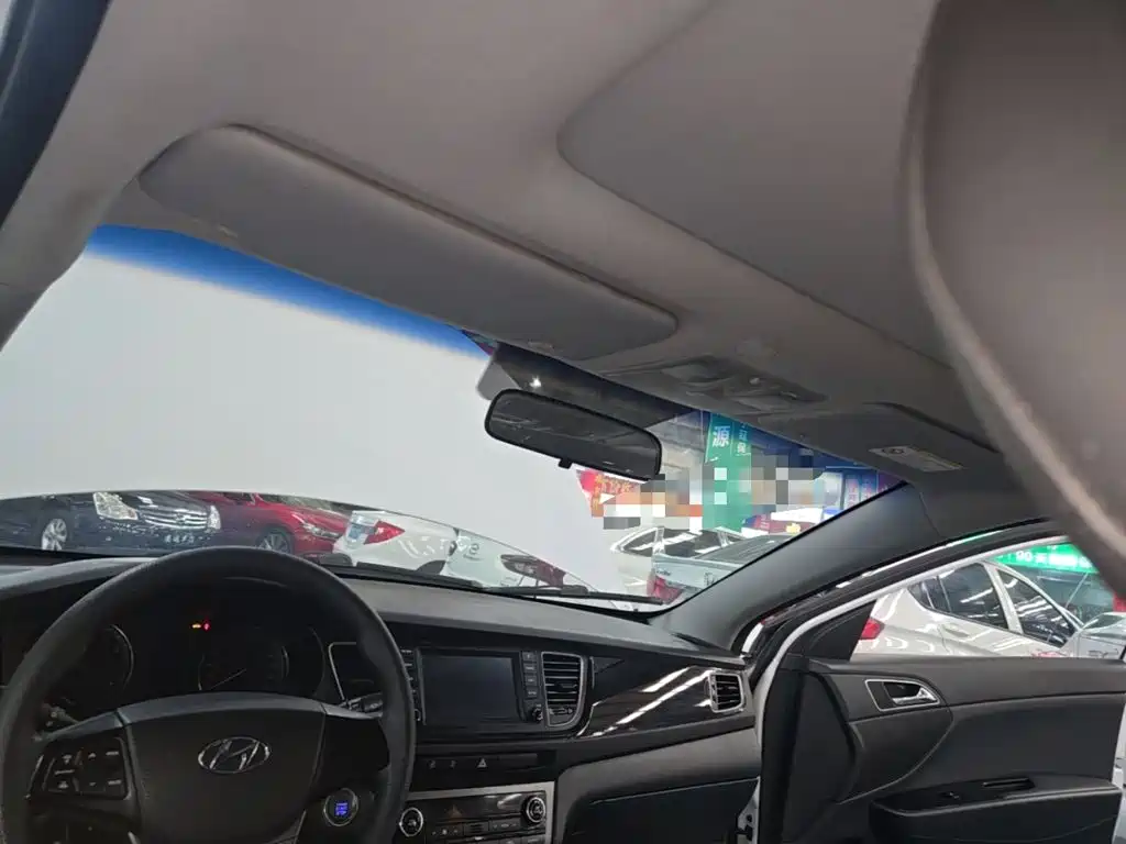 Hyundai Mistra — миниатюра 18