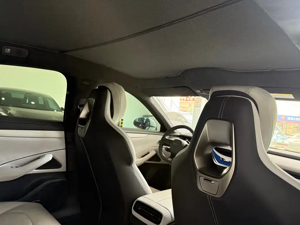 Xiaomi SU7 2024 Smart Drive Pro