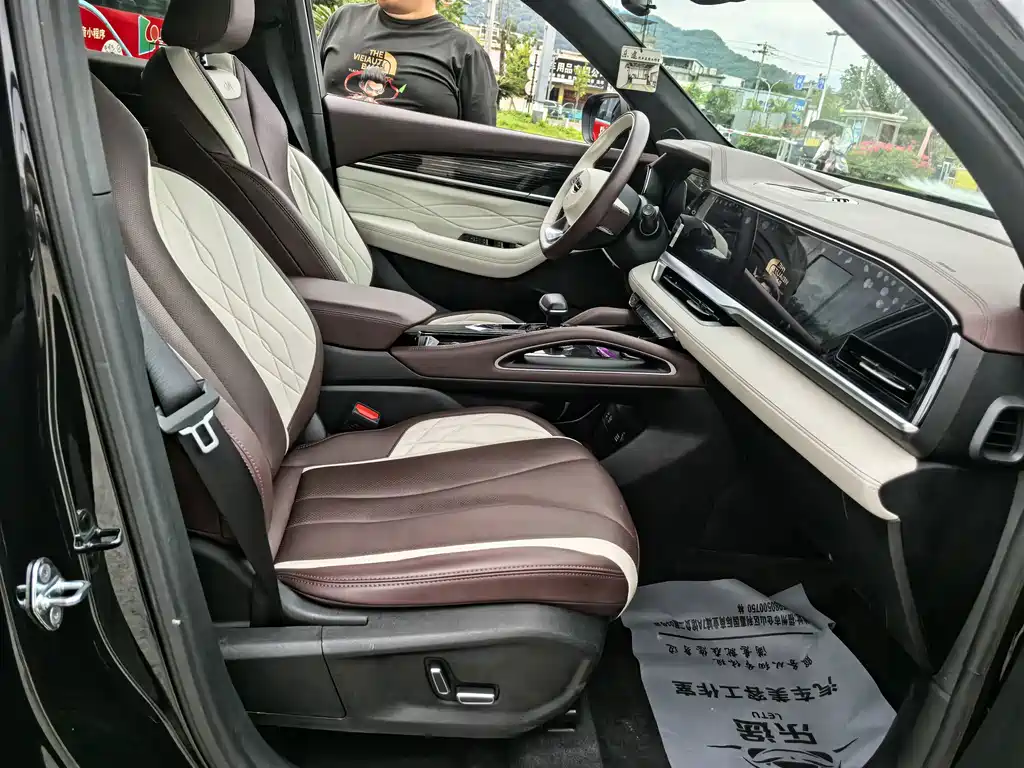 Geely Xingyue L — миниатюра 6