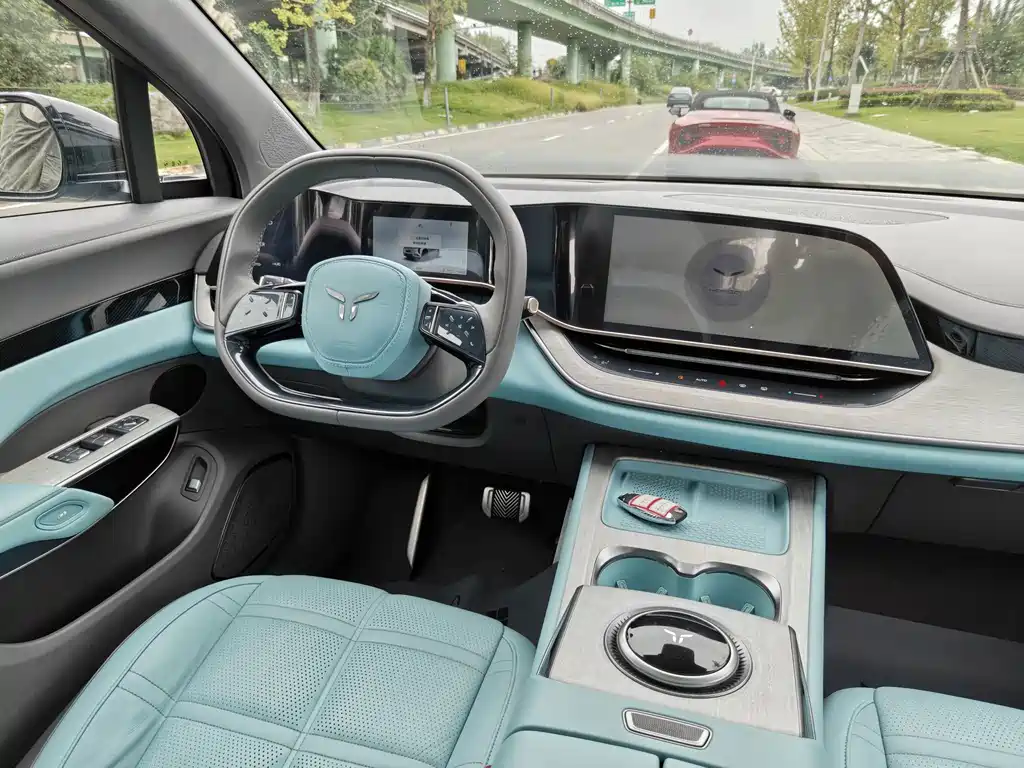 Hongqi Hongqi Tiangong 08 — миниатюра 10