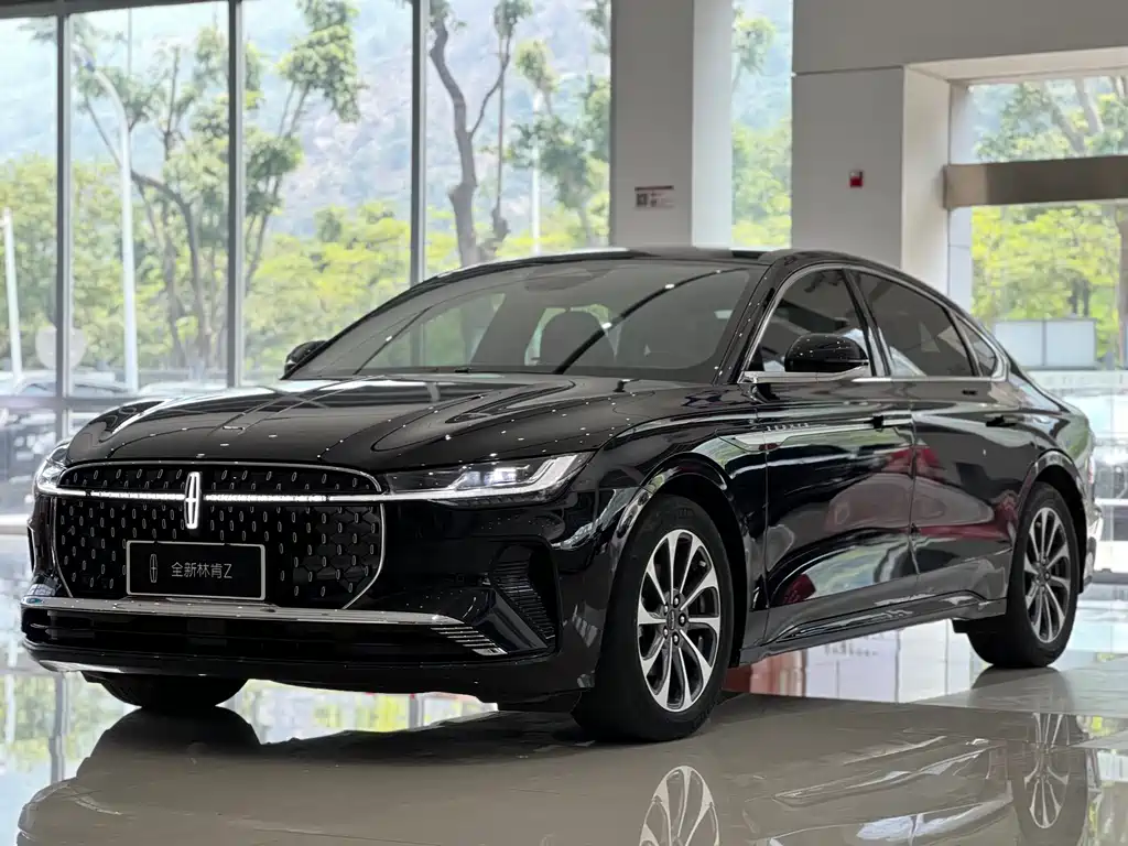 Lincoln Z 2024