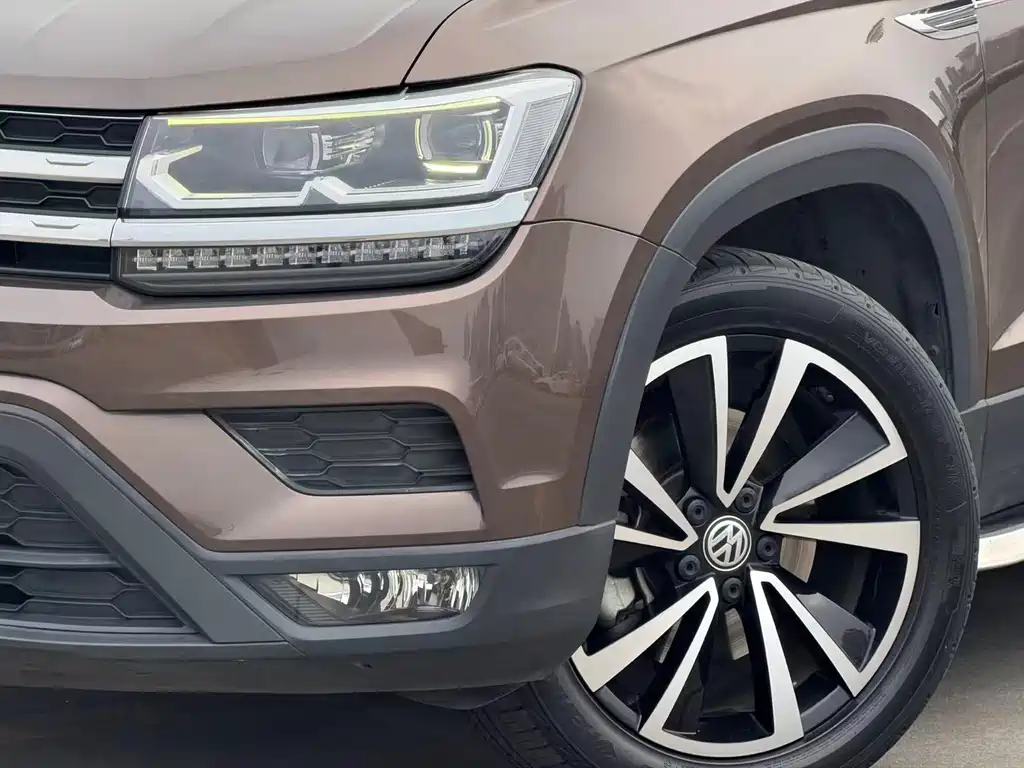 Volkswagen Tharu 2020 280TSI Luxury VI