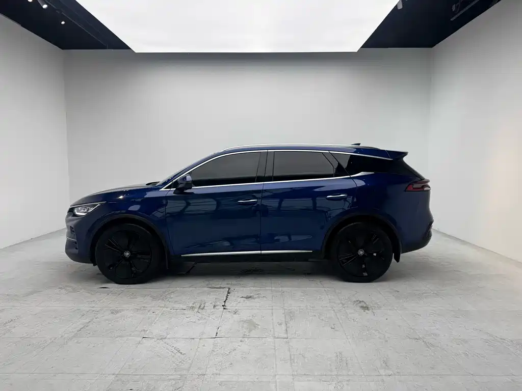 BYD Tang New Energy — миниатюра 3