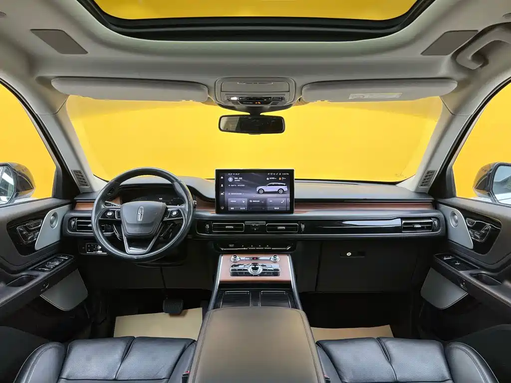 Lincoln Aviator — миниатюра 44