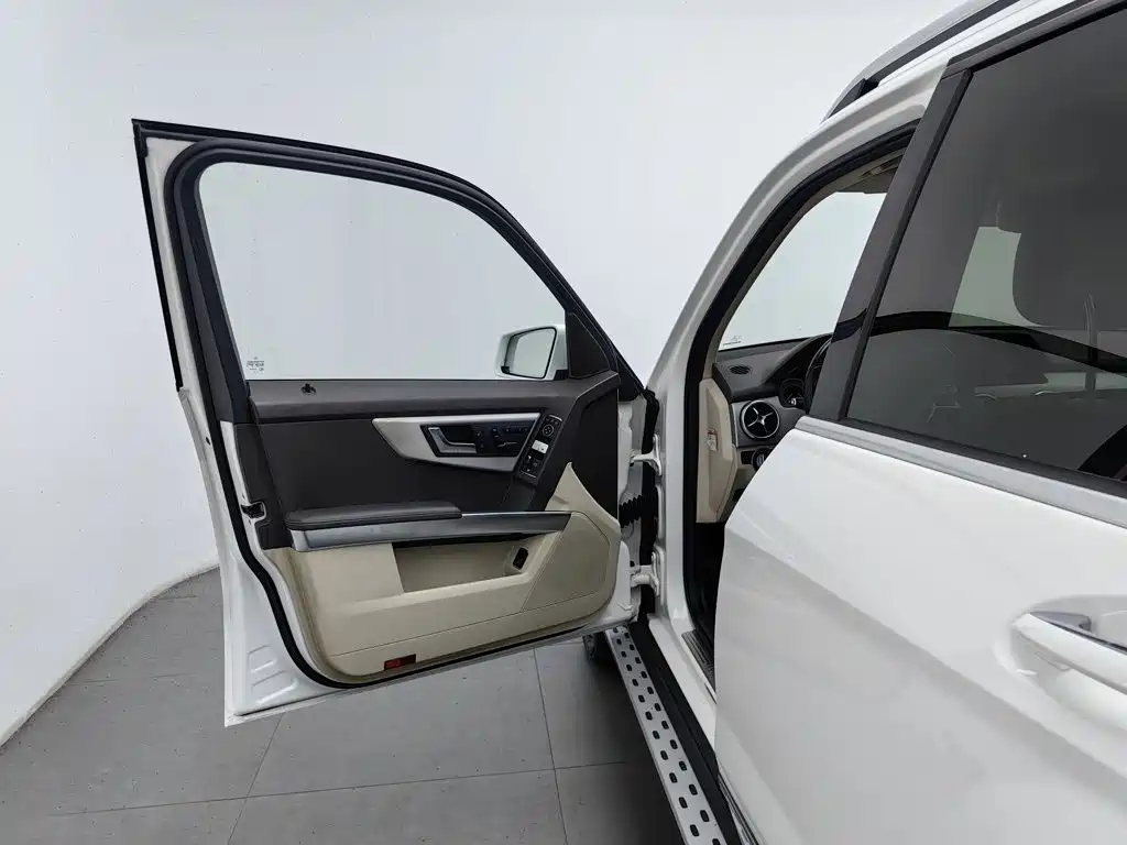 Mercedes-Benz GLK-Class — миниатюра 8