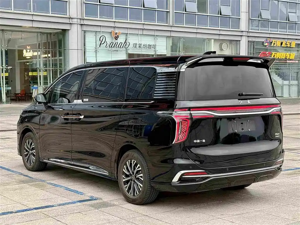 Hongqi Hongqi HQ9 PHEV — миниатюра 9