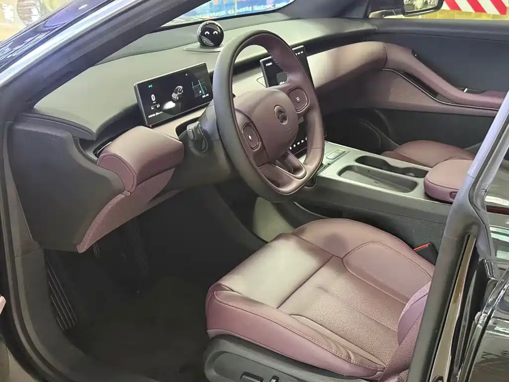 NIO ET5 — миниатюра 11