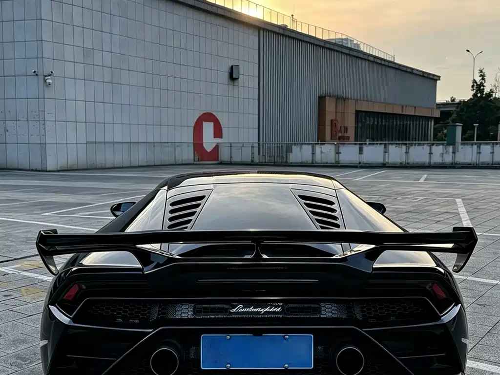 Lamborghini Huracán — миниатюра 3
