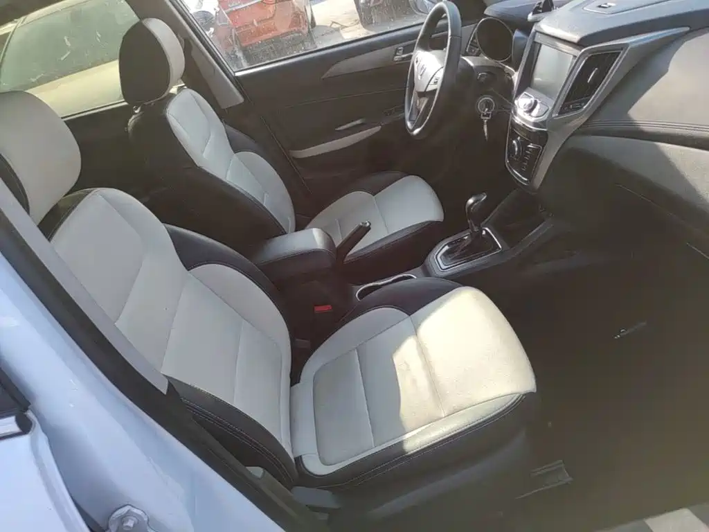 Changan CS35 — миниатюра 25